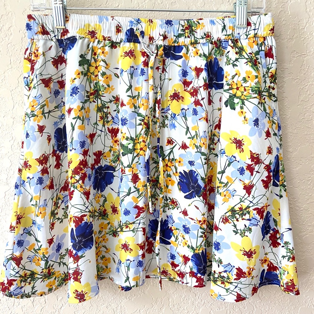 Banana Republic floral mini skirt- size  XS